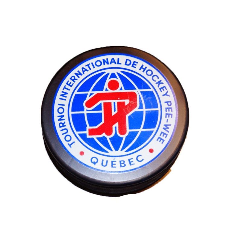 Perpetual logo tournament puck